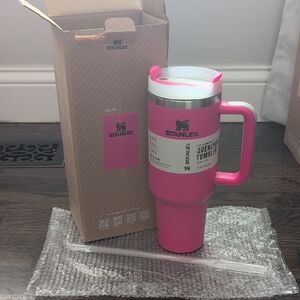 Stanley Pink Quencher Tumbler with Handle